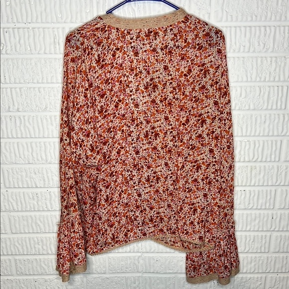 Nalini Floral Tie Front Top With Bell sleeves - Picture 2 of 4